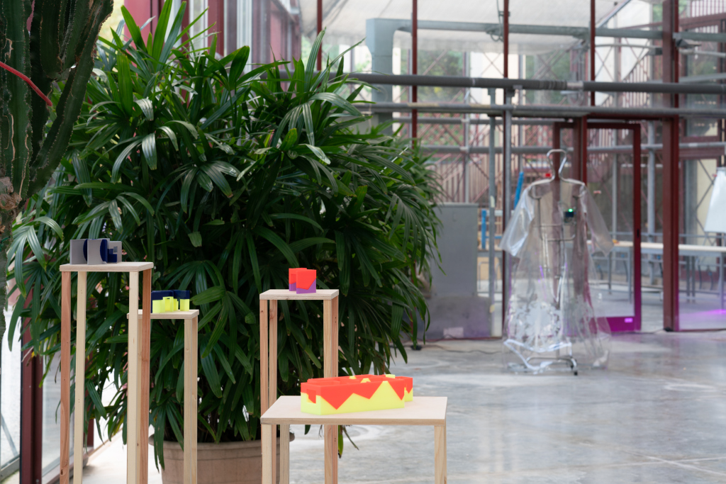 Il reale è solo un’interfaccia: dialogo con l’artista Luca Leggero